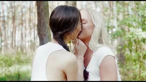 Hot Lesbian Kiss Part 1 - YouTube