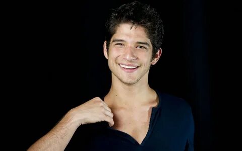 go see GEO ...: Saturday Spammin': Tyler Posey Close-Up Phot