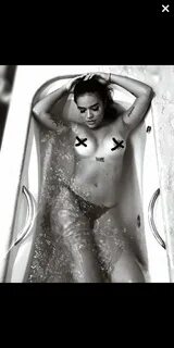 Karol.g nude. 