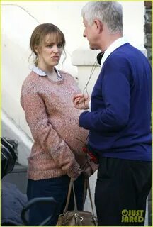 Rachel McAdams: Fake Baby Bump for 'About Time'!: Photo 2683