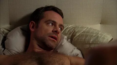 ausCAPS: David Sutcliffe shirtless in Private Practice 2-08 