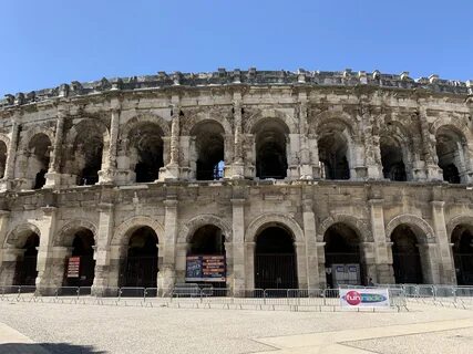 File:Arènes - Nîmes (FR30) - 2021-07-11 - 9.jpg - Wikimedia 