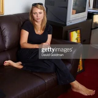 Lara Logan's Feet wikiFeet