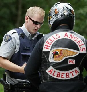 Five Quebec Hells Angels free after murder charges dismissed