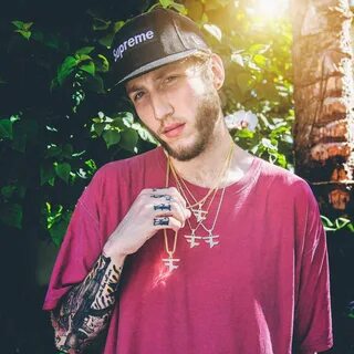 Who is FaZe Banks? Wiki, real name, net worth, job, age, fac