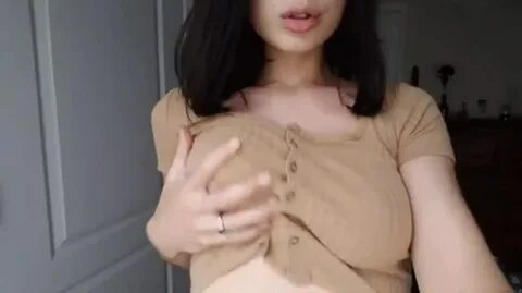 19 Years Old Amateur Camgirl Cute Natural Tits Pretty Teen Tits Porn Gif By...