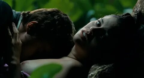 In the present day, Robert comes back and spends the night with Vera. 