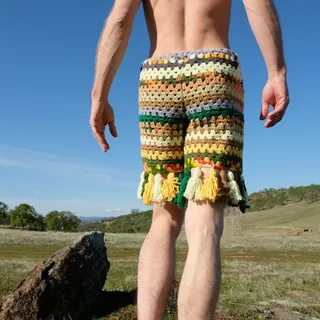 2021 Spring/Summer Men’s Crochet Shorts Collection