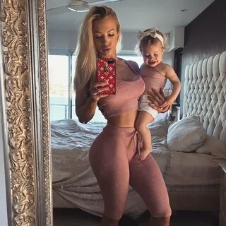 How Much Money Tammy Hembrow Makes On YouTube - Net Worth Na