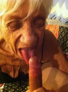 Old Granny Blow Job 