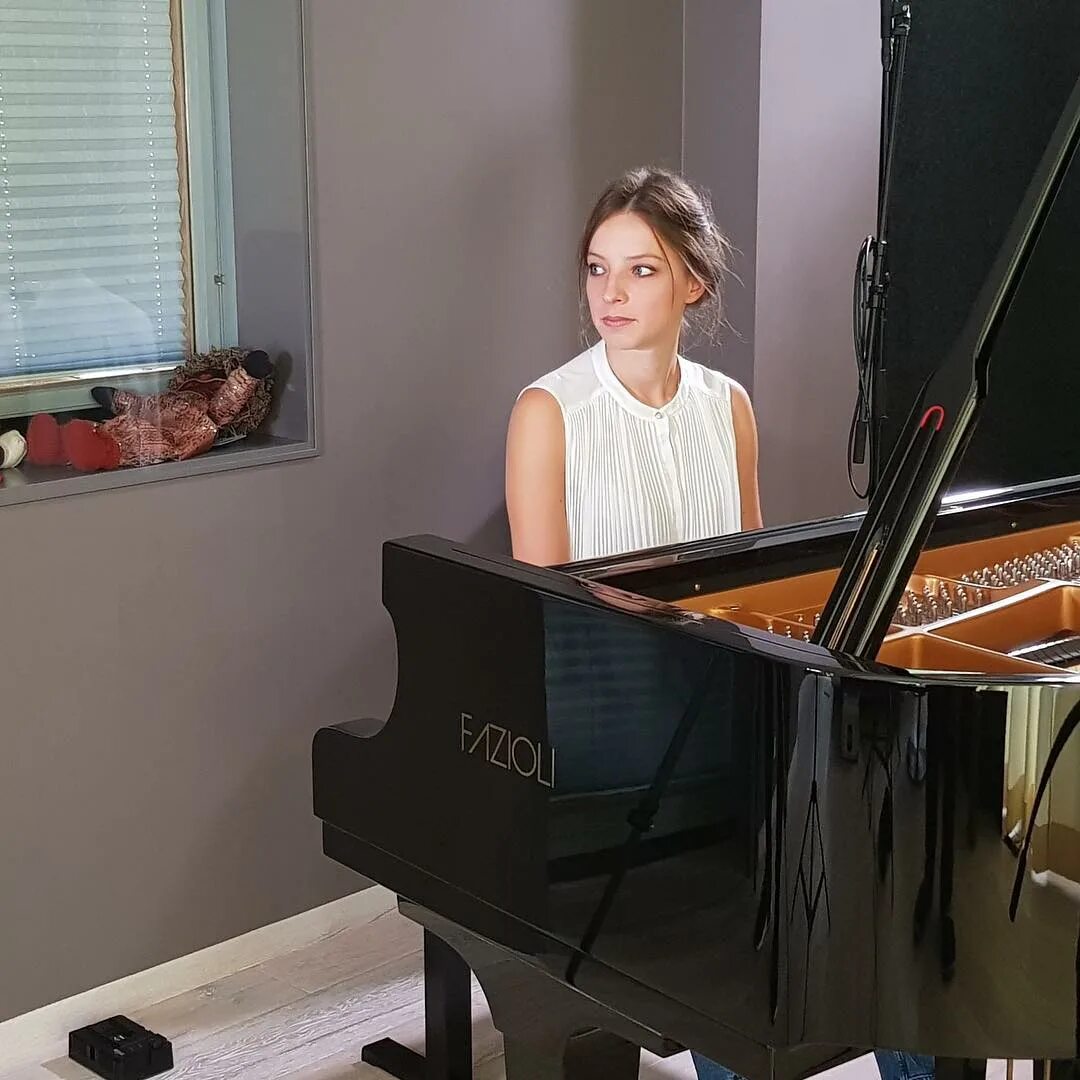 PianoRoom в Instagram: "Piano recording with Manca Udovic. 