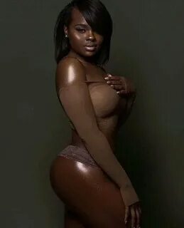 Light Skinned Black Chicks Thick Naked - Porn Photos Sex Vid