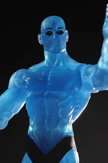 Review and photos of Watchmen Comedian, Dr. Manhattan action