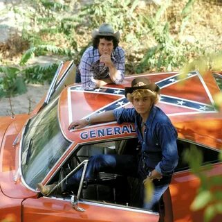 Owner Of DUKES OF HAZZARD’s General Lee Is Repainting The Ro