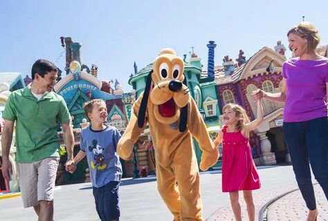Get Disneyland ® Resort Family Vacation Deals - aRes Travel