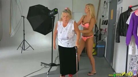 Old and young lesbians go wild after photo session 
