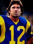 Joe Namath in 1977 with the (then) Los Angeles Rams. He reti