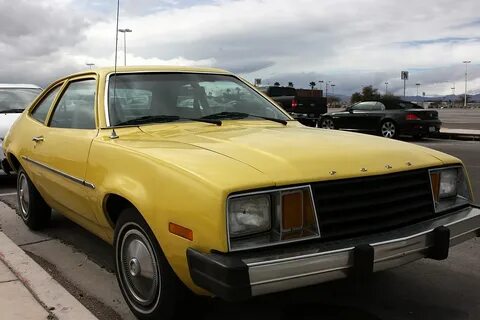 File:Classic Yellow Ford Pinto.jpg - Wikimedia Commons