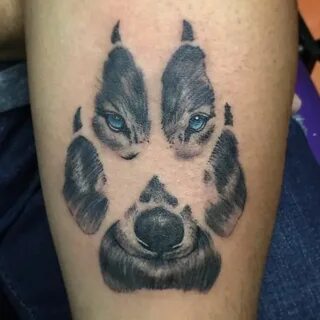 Pin by hamdi on Tattoo Wolf paw tattoos, Wolf print tattoo, 