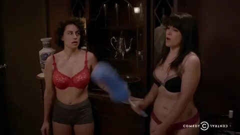 Broad city boobs 🍓 Ilana Glazer's Big Fucking Tits On Broad 