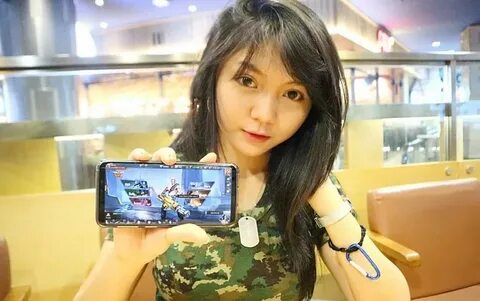 Inilah Gamers Tercantik Dan Terseksi di Dunia Yang Bakal Mem