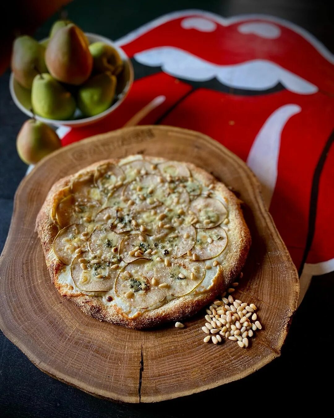 рецепт пиццы с грушей и горгонзолой от юлии высоцкой фото 83