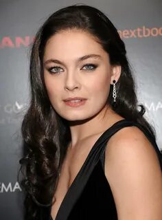 Hot TV Babe Of The Week.Alexa Davalos 天 涯 小 筑