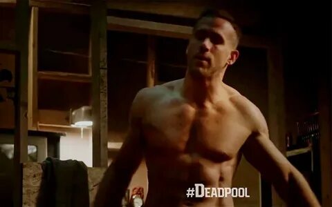 Ryan Reynolds Shows off Ripped Bod in New 'Deadpool' Trailer