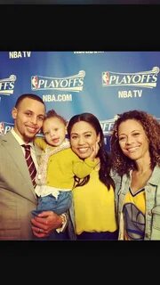 Steph Curry, his daughter Riley, Wife Ayesha and Mom Sonia. 