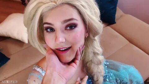 Eva Elfie As Elsa From Frozen