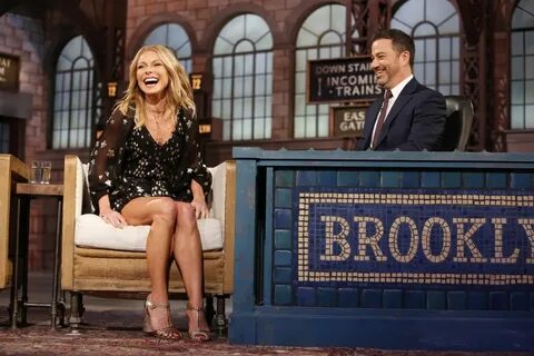 Kelly Ripa At Jimmy Kimmel Live - Celebzz - Celebzz