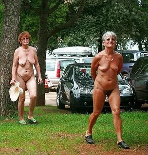 Granny Public Nude - golf-birdie.eu