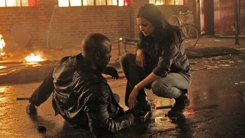 Luke Cage and Jessica Jones Reunite on set of Marvel's Defen