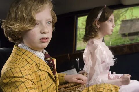 Nanny McPhee ja suuri pamaus (2010)