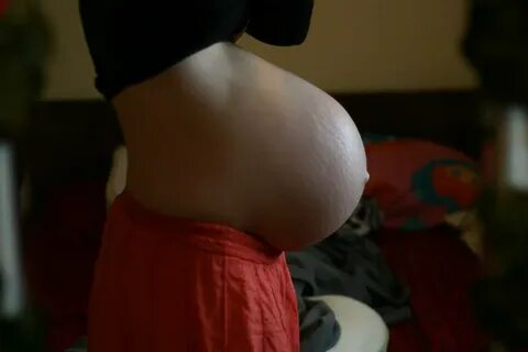Big Pregnant Belly 40 Weeks - pregnantbelly