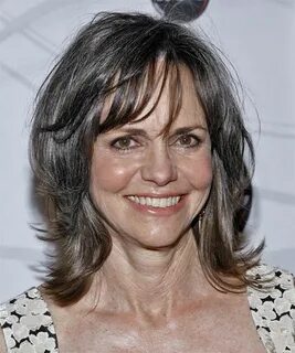 sally field hair - Google Images Sally field hairstyles, Str