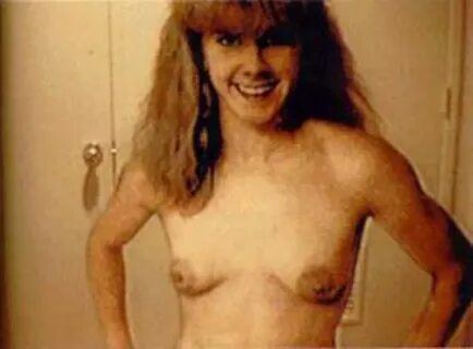 Celebrity Nude Century: Tonya Harding (Olympic Nut Job)