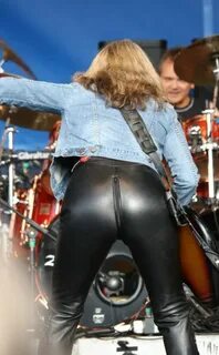 Suzi Quatro - Fetish Porn Pic