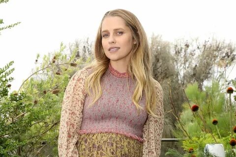 Teresa Palmer : Teresa Palmer Uber Ihr Ungesundes Essverhalt