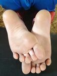 Maxou Kids-Feet-Tickling ВКонтакте