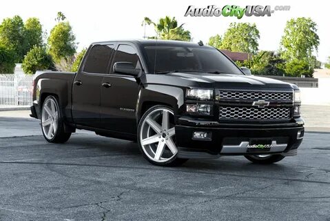 26" Giovanna Dramuno 6 Silver wheels on 2014 Chevy Silverado