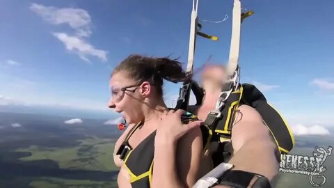 Couple has sex while skydiving wow :: Black Wet Pussy Lips H