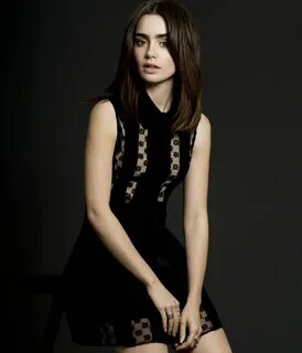 Lily Collins Tumblr Lily collins style, Lily collins hair, L