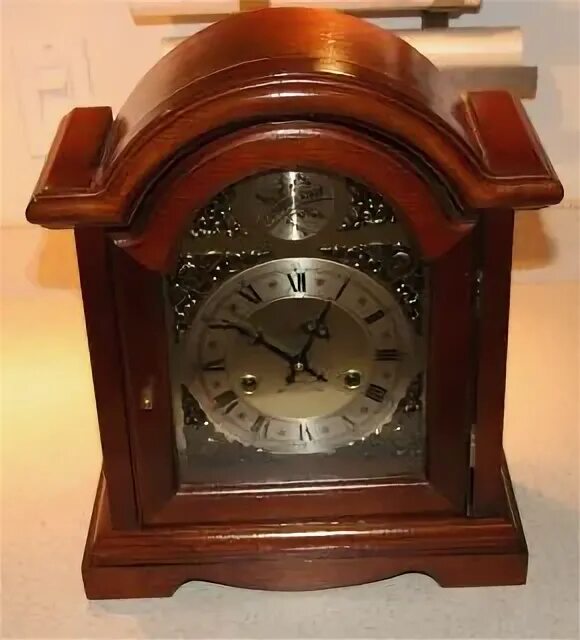 Tempus Fugit Mantle Clock 31 day pendulum key wind up clock 