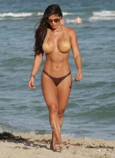 Michelle Lewin Hot in a Bikini at a Beach in Miami 12/28/201