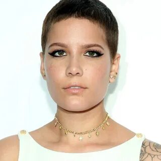 Halsey Donated $100,000 to Planned Parenthood Teen Vogue