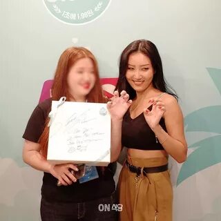 Madamtongy on Twitter: "180916 Kt OnKitchen Hwasa Fan Meetin