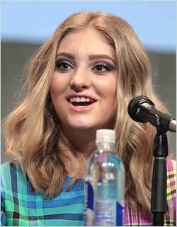 Actress Willow Shields Related Keywords & Suggestions - Actr