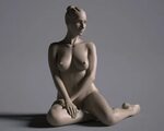 Girl sitting model 3D Model in Kadın 3DExport