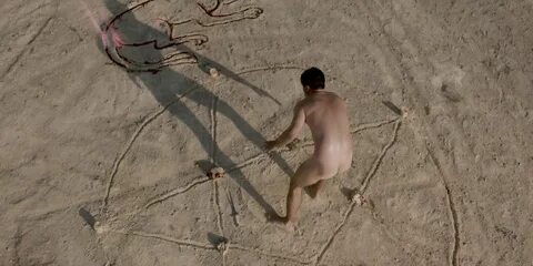 Casperfan: Josh Bowman (tonight's Doctor Who) naked in Lore 